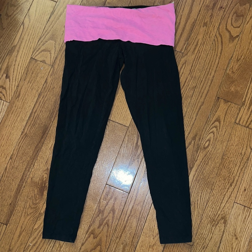 Pink leggings